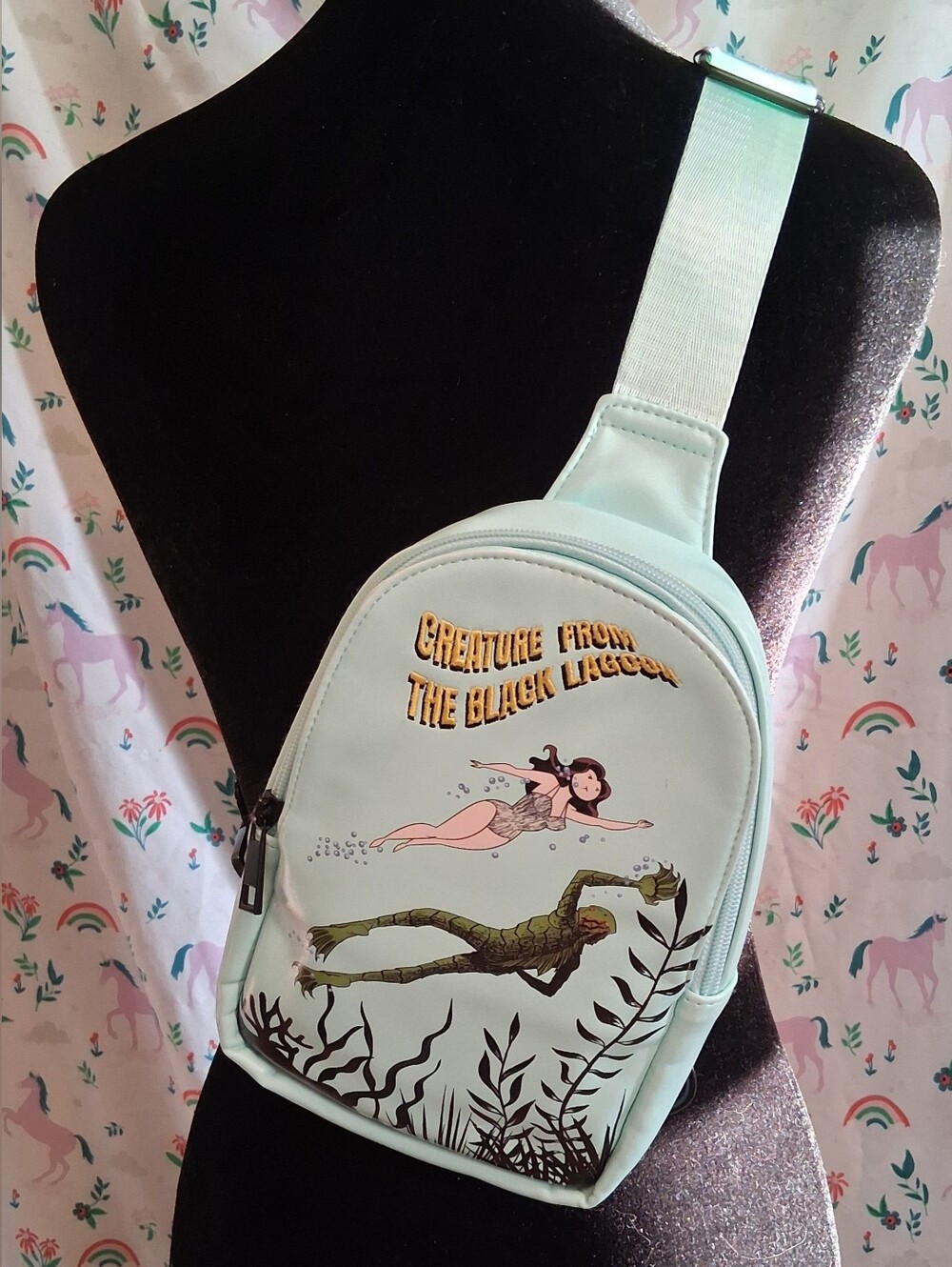 EUC Disney Universal Studios Retired Creature From The Black Lagoon Sling Bag - Picture 3 of 14